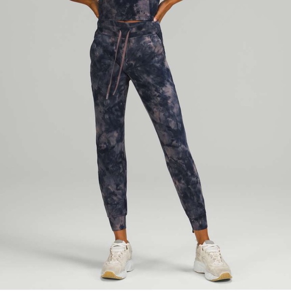 lululemon athletica Pants - Ready to Rulu Jogger